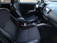 Mitsubishi Outlander  2.0 DI-D 