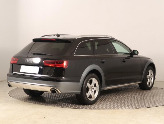 Audi A6 Allroad  3.0 TDI 