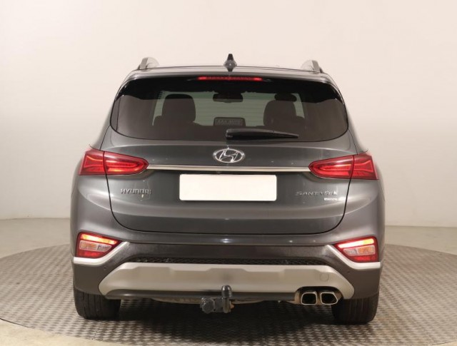 Hyundai Santa Fe  2.2 CRDi 