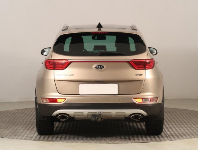 Kia Sportage  2.0 CRDi 