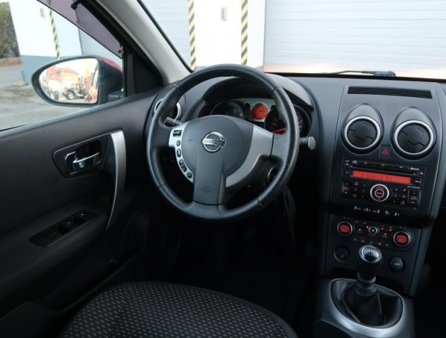 Nissan Qashqai  1.5 dCi 