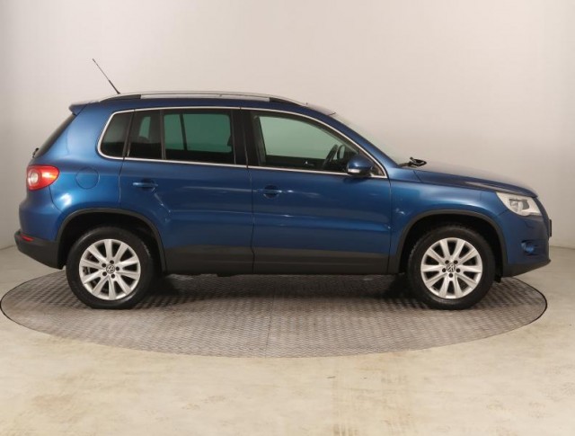 Volkswagen Tiguan  2.0 TSI Comfortline