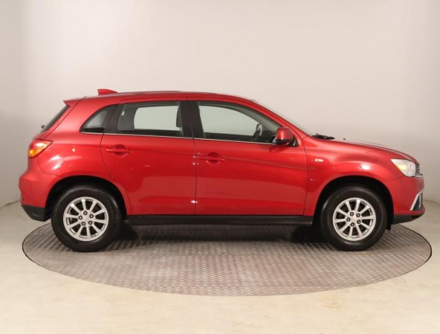 Mitsubishi ASX  1.6 MIVEC 