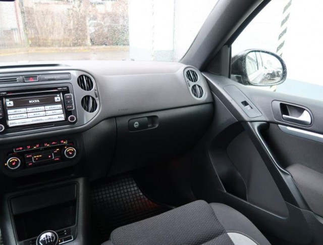 Volkswagen Tiguan  2.0 TDI R-Line