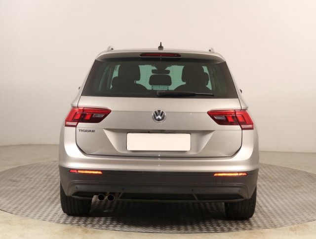 Volkswagen Tiguan  1.5 TSI 