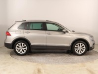 Volkswagen Tiguan  1.5 TSI 