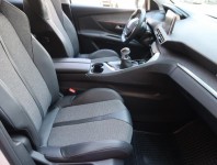 Peugeot 3008  1.5 BlueHDi 