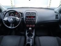 Mitsubishi ASX  1.6 MIVEC 