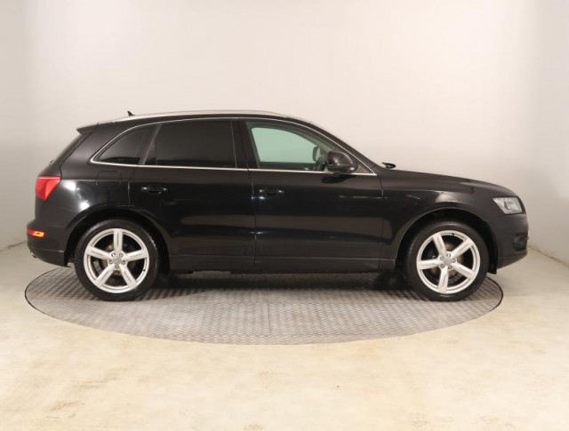 Audi Q5  2.0 TFSI 