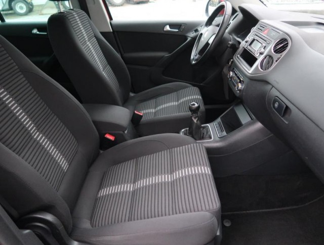 Volkswagen Tiguan  2.0 TDI 