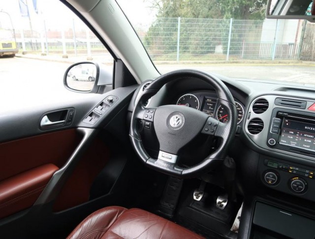 Volkswagen Tiguan  2.0 TDI R-Line