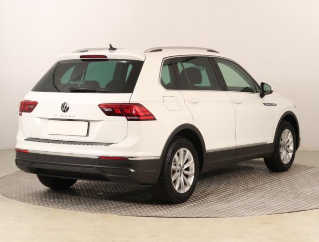 Volkswagen Tiguan  1.5 TSI 