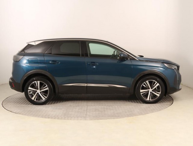 Peugeot 3008  1.5 BlueHDi 