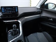 Peugeot 3008  1.5 BlueHDi 