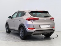 Hyundai Tucson  2.0 CRDi 