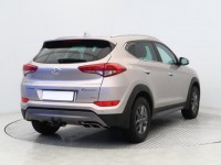 Hyundai Tucson  2.0 CRDi 