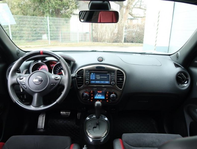 Nissan Juke  1.6 DIG-T Nismo RS 