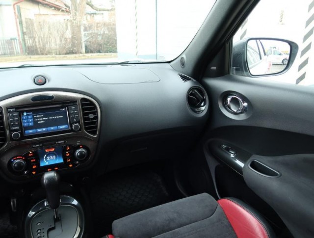 Nissan Juke  1.6 DIG-T Nismo RS 