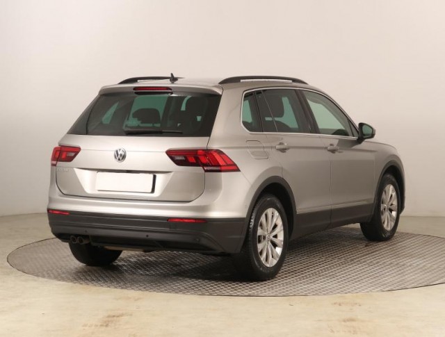 Volkswagen Tiguan  2.0 TDI Comfortline