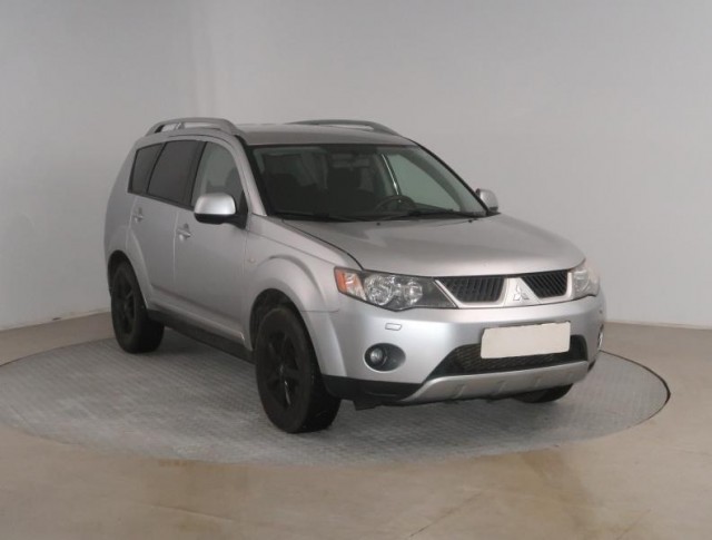 Mitsubishi Outlander  2.0 DI-D 