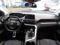 Peugeot 3008  1.2 PureTech 