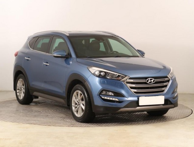 Hyundai Tucson  2.0 CRDi 