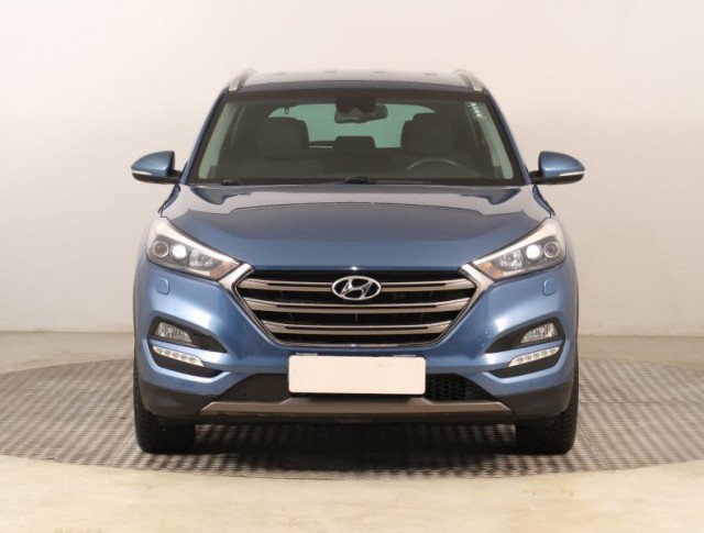 Hyundai Tucson  2.0 CRDi 