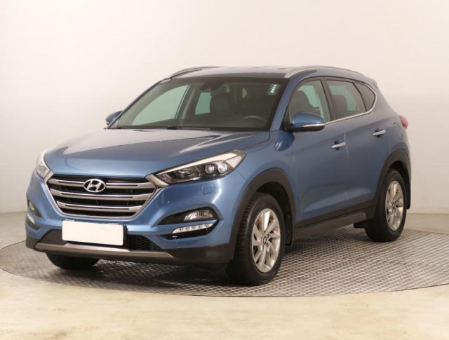 Hyundai Tucson  2.0 CRDi 