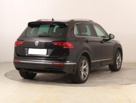 Volkswagen Tiguan  2.0 TSI R-Line