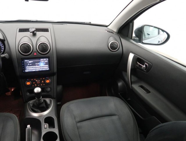 Nissan Qashqai  1.5 dCi 