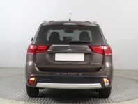 Mitsubishi Outlander  2.0 