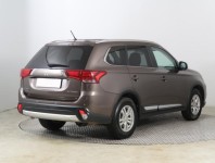 Mitsubishi Outlander  2.0 