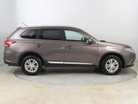 Mitsubishi Outlander  2.0 