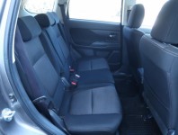 Mitsubishi Outlander  2.0 