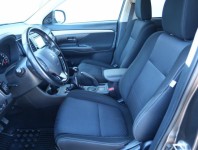 Mitsubishi Outlander  2.0 