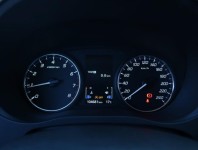 Mitsubishi Outlander  2.0 