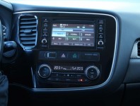 Mitsubishi Outlander  2.0 