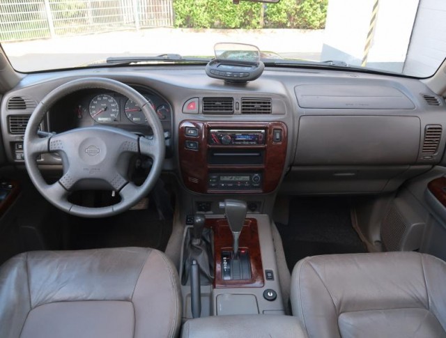 Nissan Patrol  3.0 DTi 