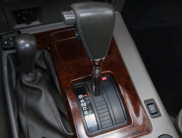 Nissan Patrol  3.0 DTi 