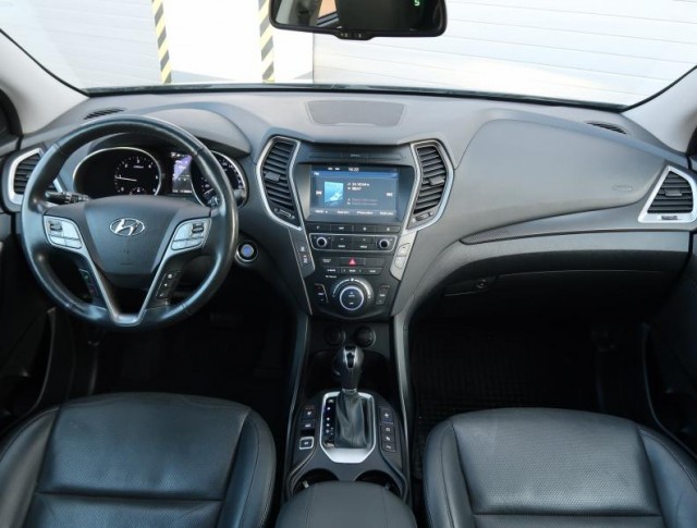 Hyundai Santa Fe  2.2 CRDi Blue 