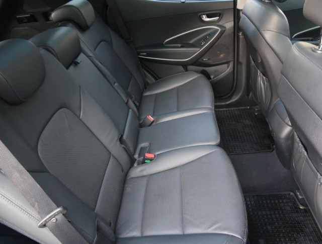 Hyundai Santa Fe  2.2 CRDi Blue 