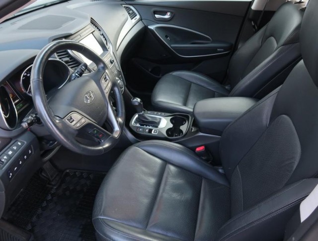 Hyundai Santa Fe  2.2 CRDi Blue 