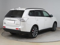 Mitsubishi Outlander  2.2 DI-D 