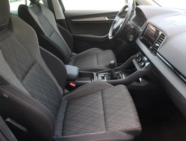 Škoda Karoq  1.0 TSI Style Plus