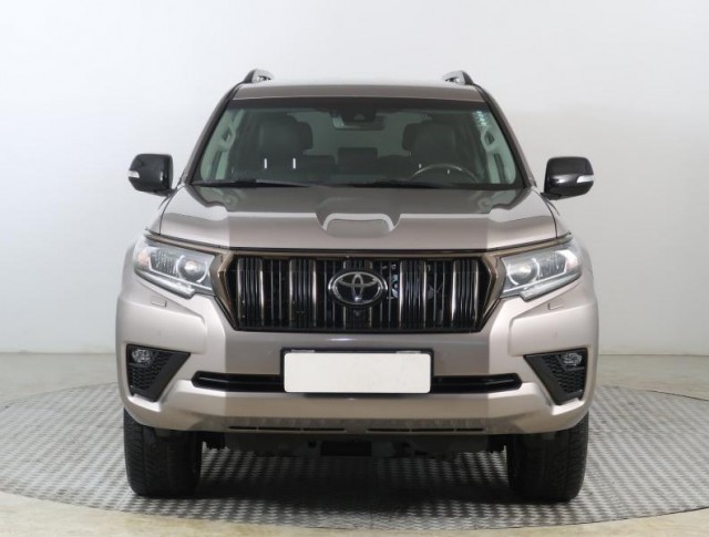 Toyota Land Cruiser  2.8 D-4D 