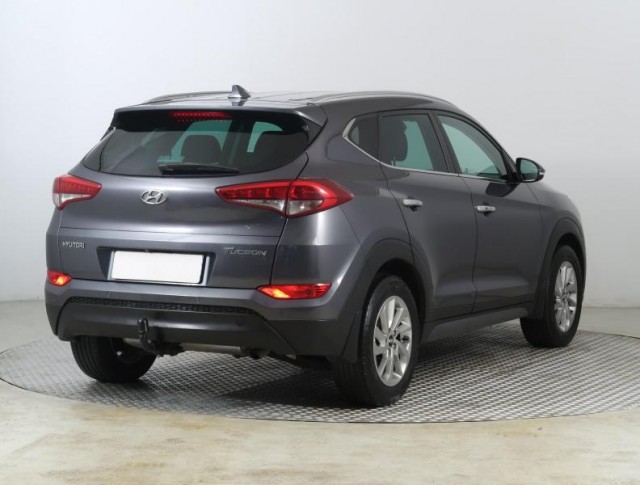 Hyundai Tucson  1.7 CRDi 