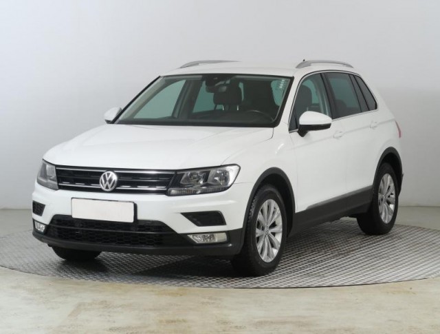 Volkswagen Tiguan  2.0 TDI 