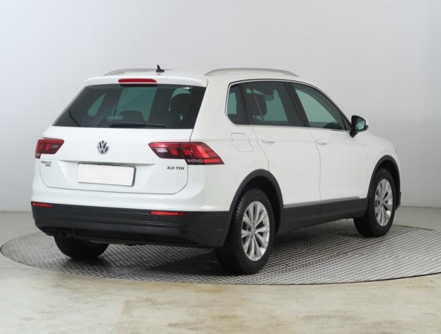 Volkswagen Tiguan  2.0 TDI 