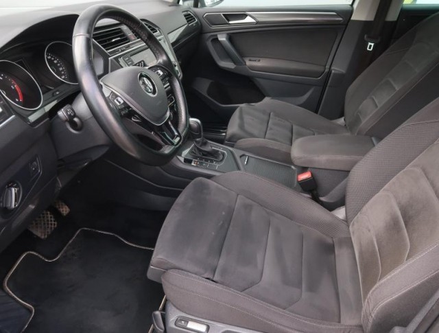 Volkswagen Tiguan  2.0 TDI 