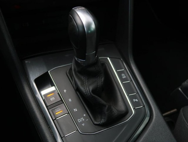 Volkswagen Tiguan  2.0 TDI 